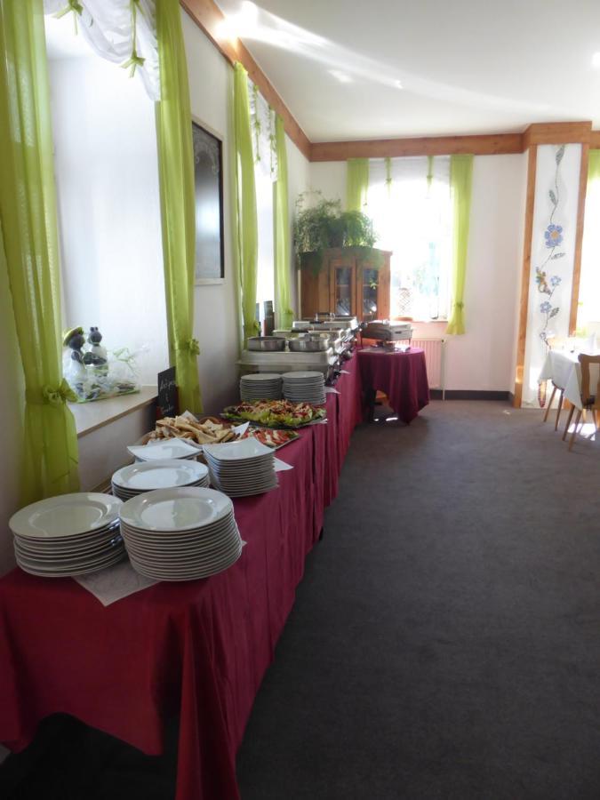 Landgasthaus Zur Muehlenwirtin Petershagen Esterno foto