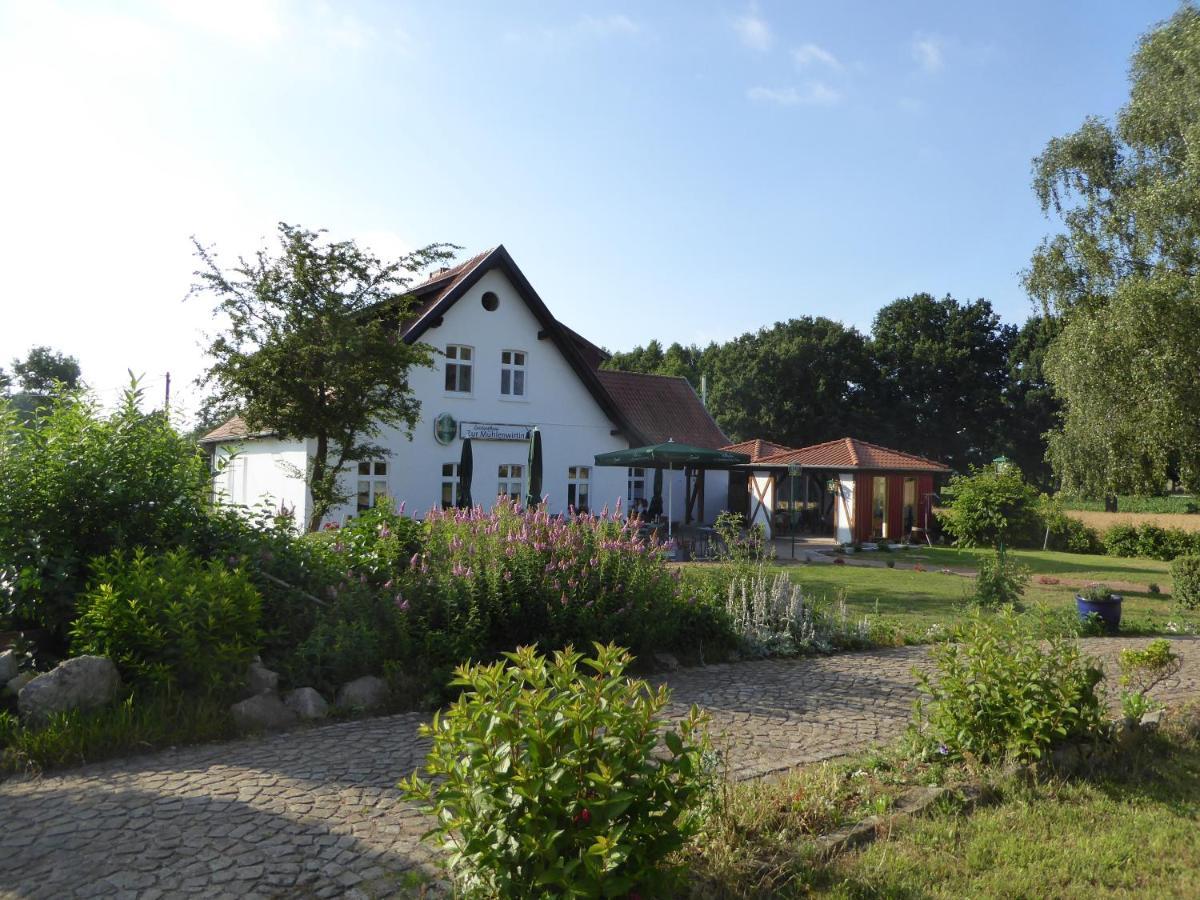 Landgasthaus Zur Muehlenwirtin Petershagen Esterno foto