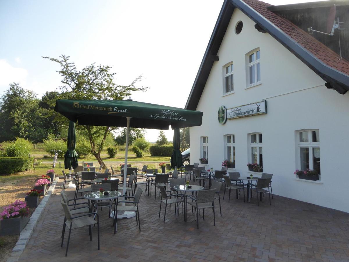 Landgasthaus Zur Muehlenwirtin Petershagen Esterno foto