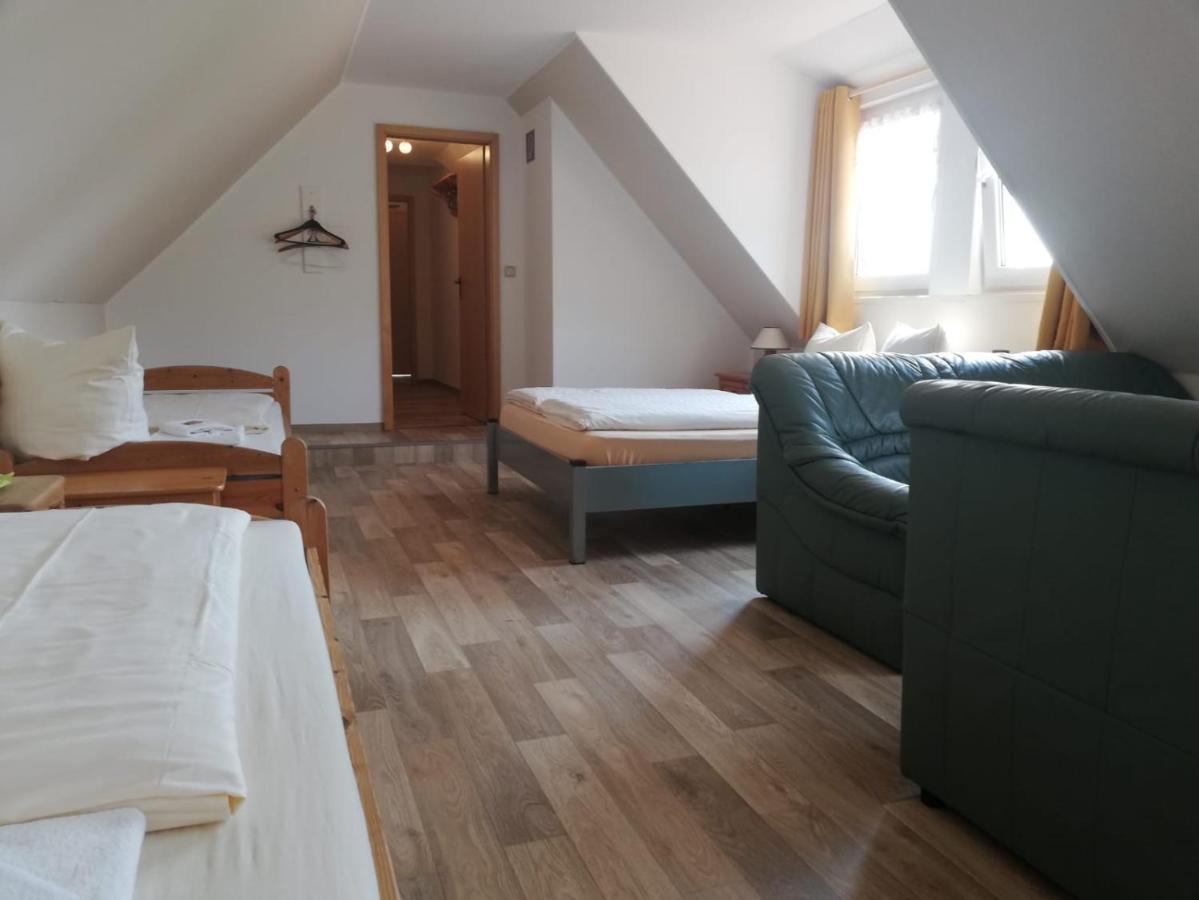 Landgasthaus Zur Muehlenwirtin Petershagen Esterno foto